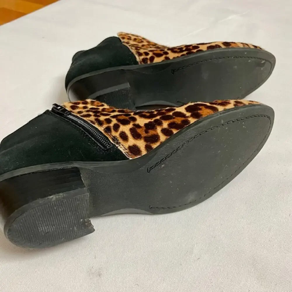G.H. Bass Leopard Calf Hair Ankle Booties Zip Low Heel Womens 6.5M Street Chic